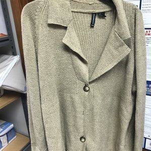 Womens top by Jason maxwell . 100% acrylic size 2x